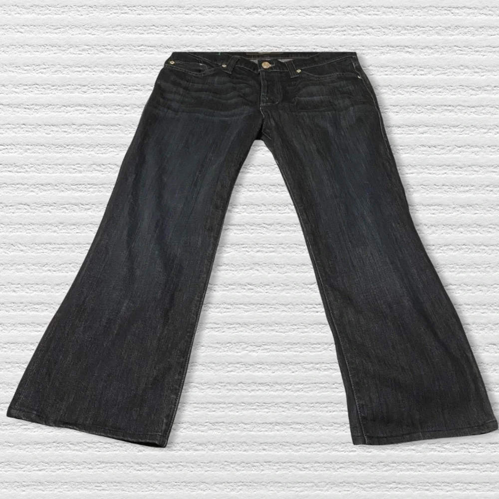 Rock & Republic Jeans Dark Blue 36 NEIL Button Fly Green Pocket Logo - Picture 6 of 13